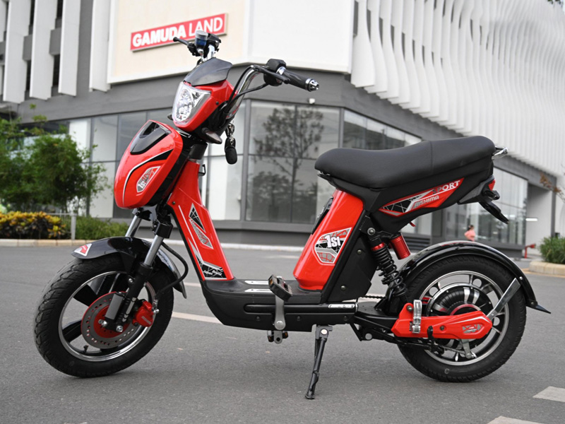 xe dap dien va xe dap tro luc