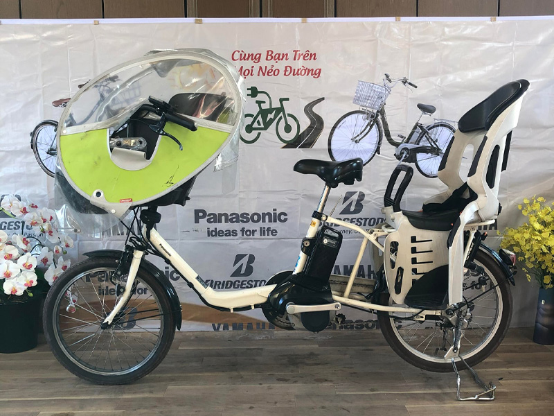 xe dap tro luc cho nu